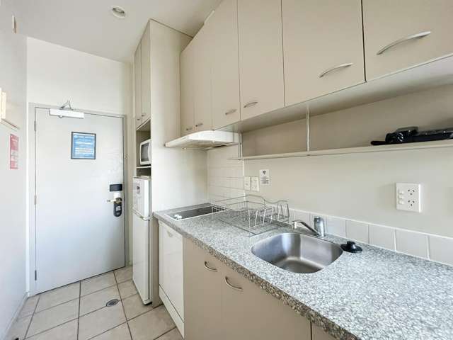 7G 50-52 Eden Crescent 10015_2