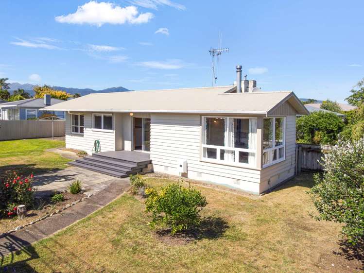 32 Parsons Avenue Levin_27