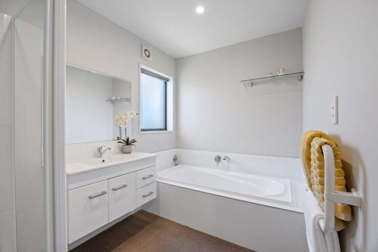 6 Astor Place Halswell_12