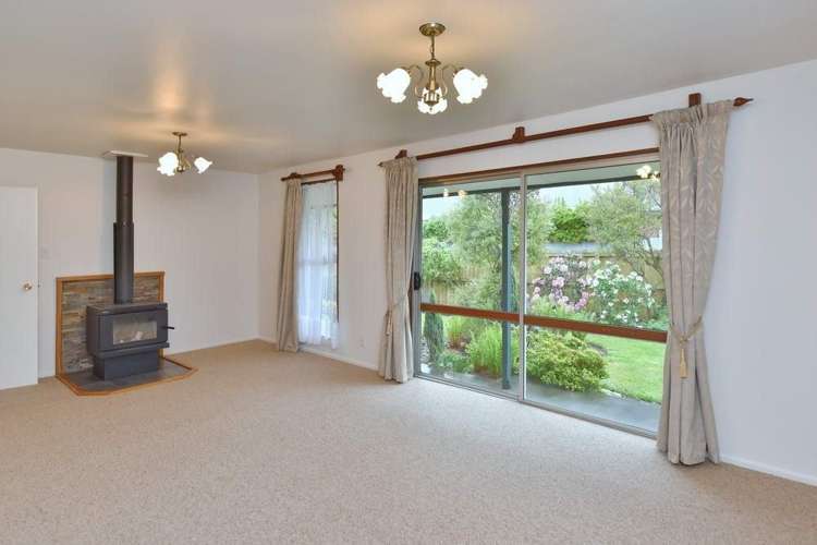 42 Woodend Road Woodend_8