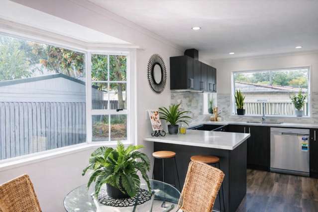 36A Beach Road Pahurehure_2