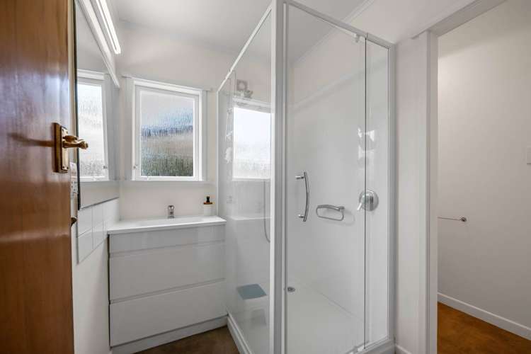 24 Spencer Terrace Hauraki_13