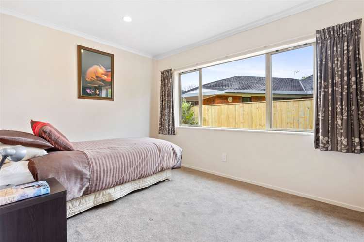 9/1 Piriti Drive Te Atatu Peninsula_12