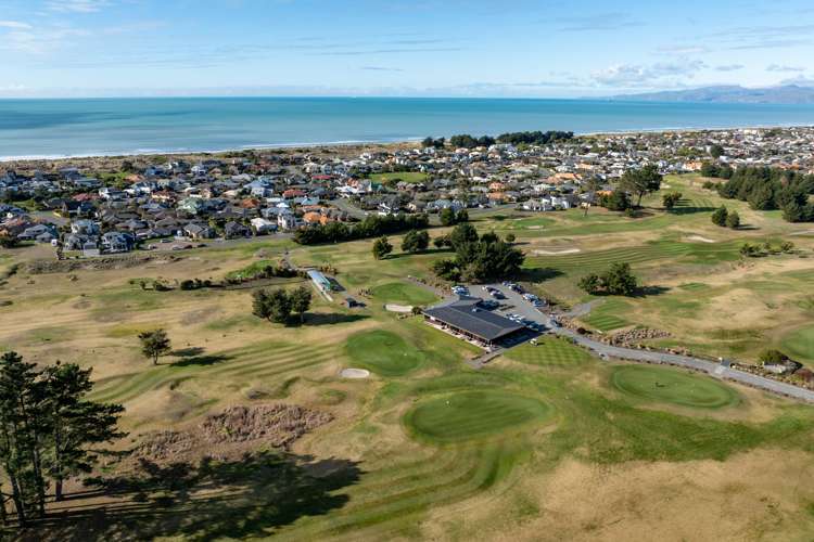 482 Bower Avenue Parklands_17