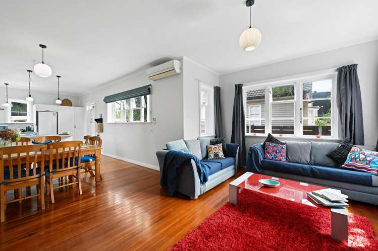 4 Valley Terrace Hamilton Central_12