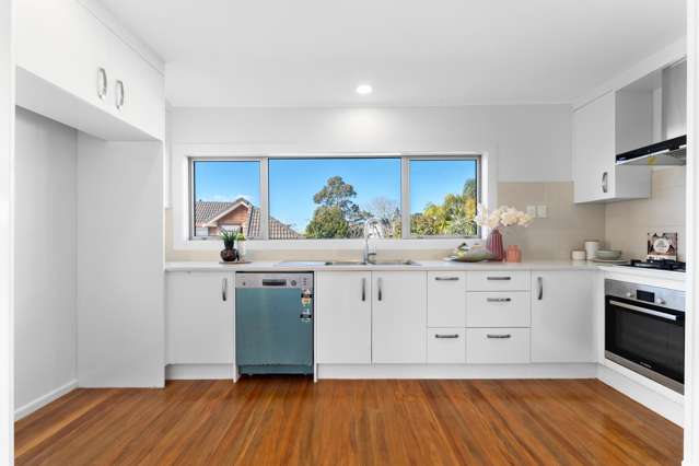 32 Letterkenny Place Blockhouse Bay_2
