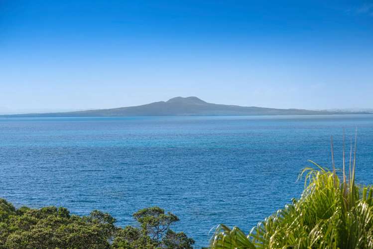 747B Whangaparaoa Road Stanmore Bay_10