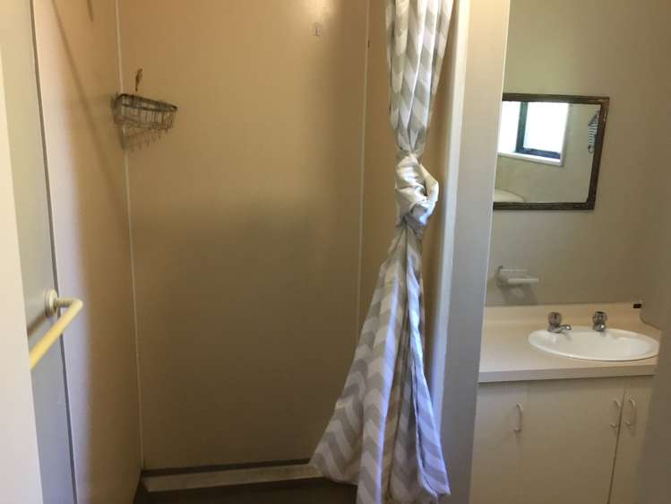 2/25 Owens Terrace Upper Riccarton_8