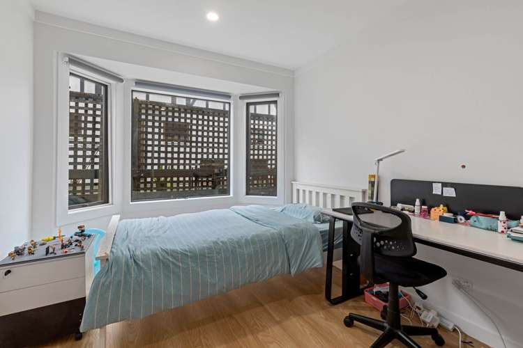 2/126 Carlisle Road Browns Bay_12