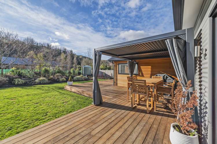 13 Railway Terrace Glentunnel_16