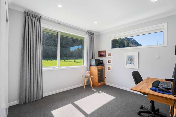 4 Carlisle Street Lumsden Surrounds_15