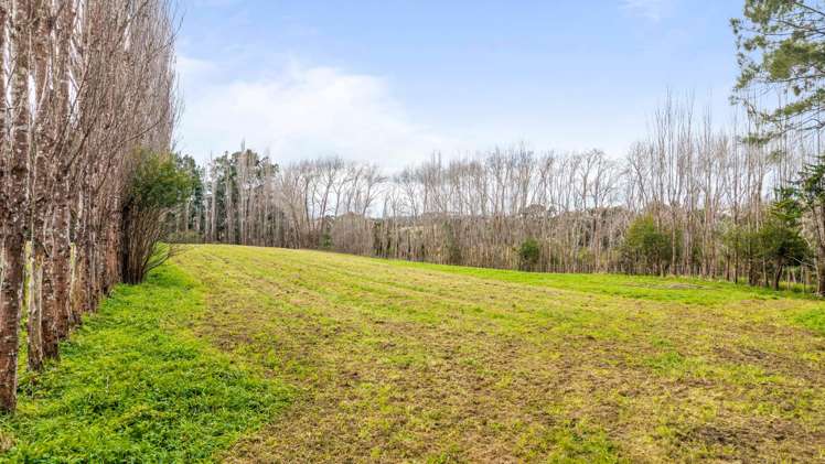 87 Croft Lane Riverhead_15