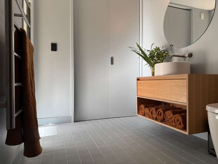 West Apartment/130 Vivian Street Te Aro_13