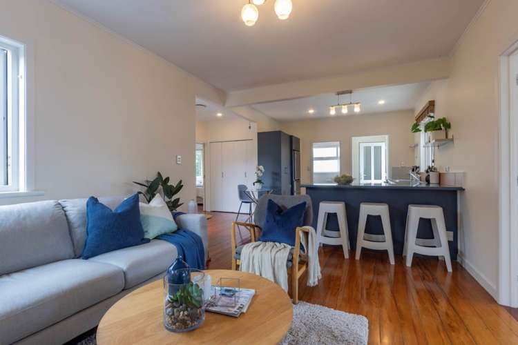 125 Seabrook Avenue New Lynn_6