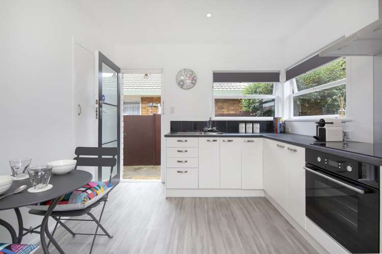 1/6 Clevedon Road Papakura_6