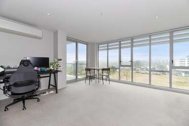 209/1 Rose Garden Lane_4