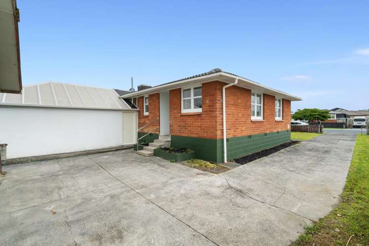 8 Brightwell Street Papakura_13