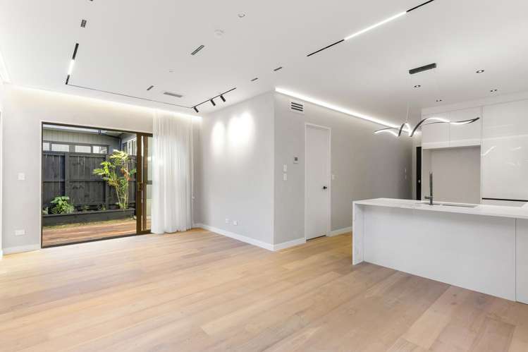 7B Maryland Street Point Chevalier_3