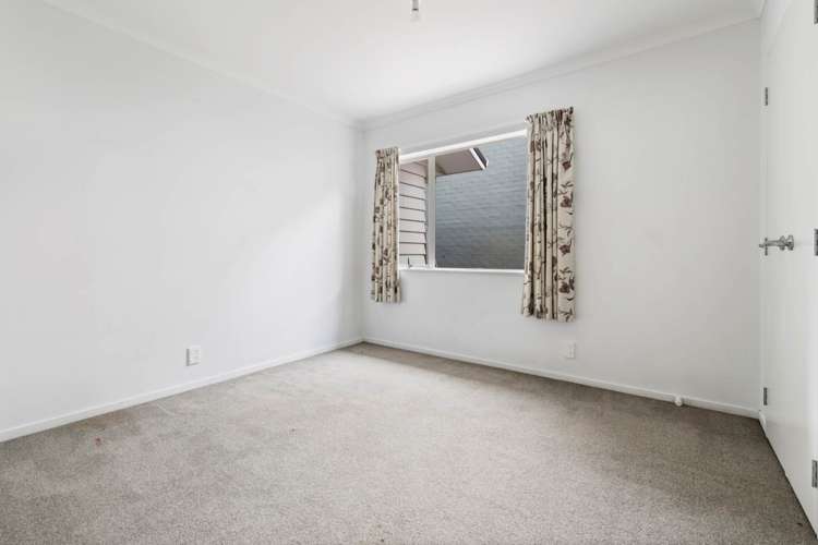 11 Poaka Avenue Takanini_16