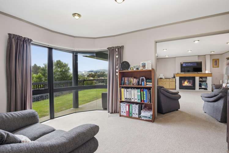 2/18 Sailmaker Close Whitby_5