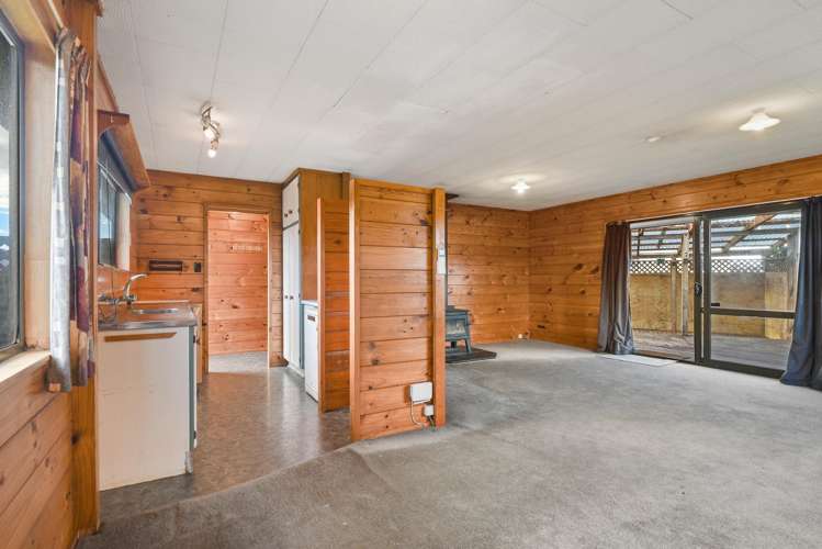 48 Neri Crescent Pomare_4