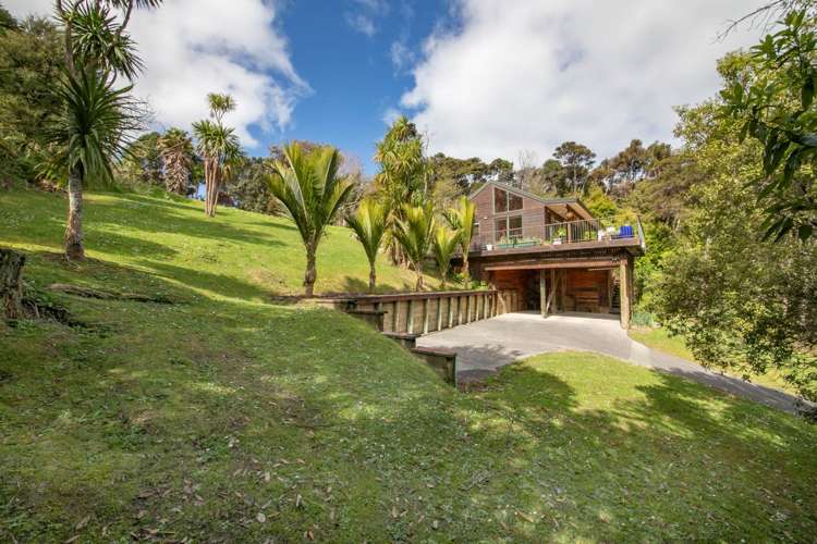 10 Aydon Road Titirangi_12