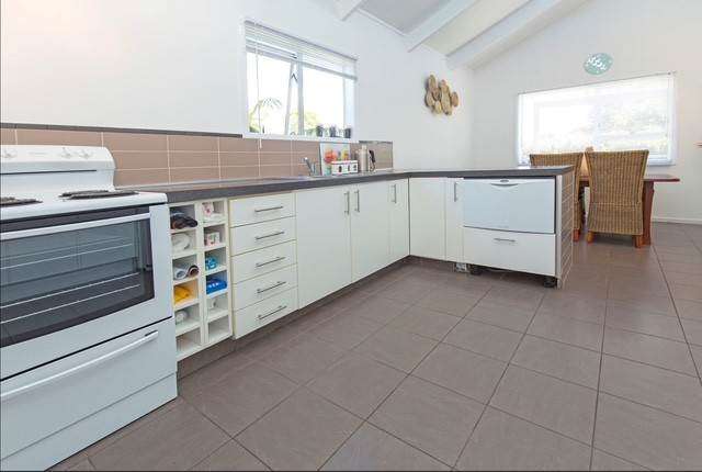 21B Brian Crescent Stanmore Bay_3