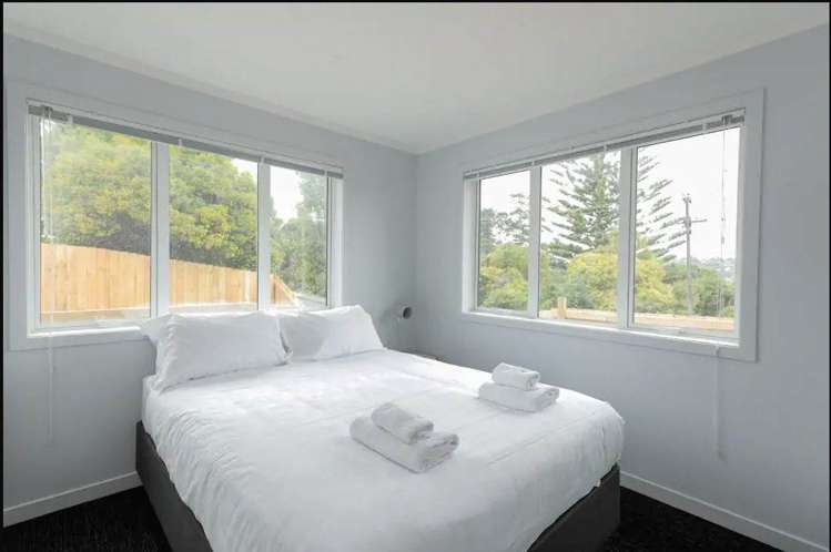 818A Beach Road Browns Bay_11