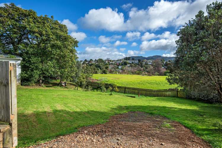 46 Station Road Te Kamo_23