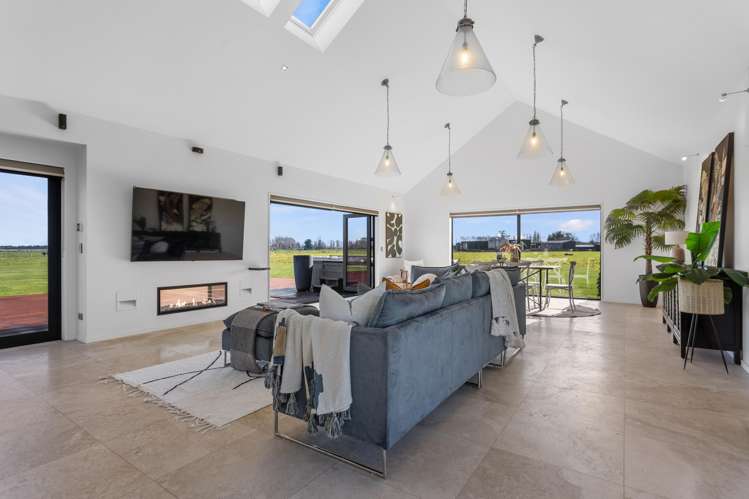 585 Coutts Island Road Coutts Island_7