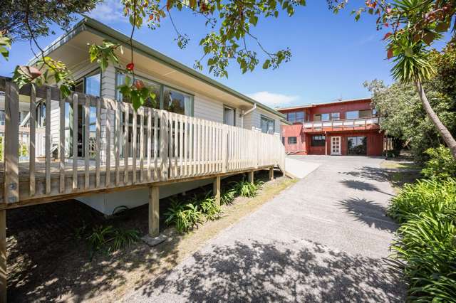 25 Nui Mana Place Te Atatu South_4