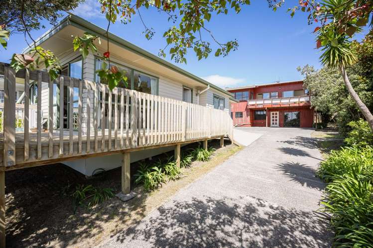 25 Nui Mana Place Te Atatu South_0