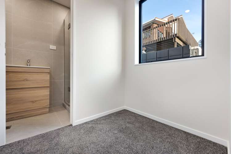 4202D Great North Road Glendene_11