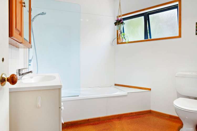 1/20 Withers Road Glen Eden_9