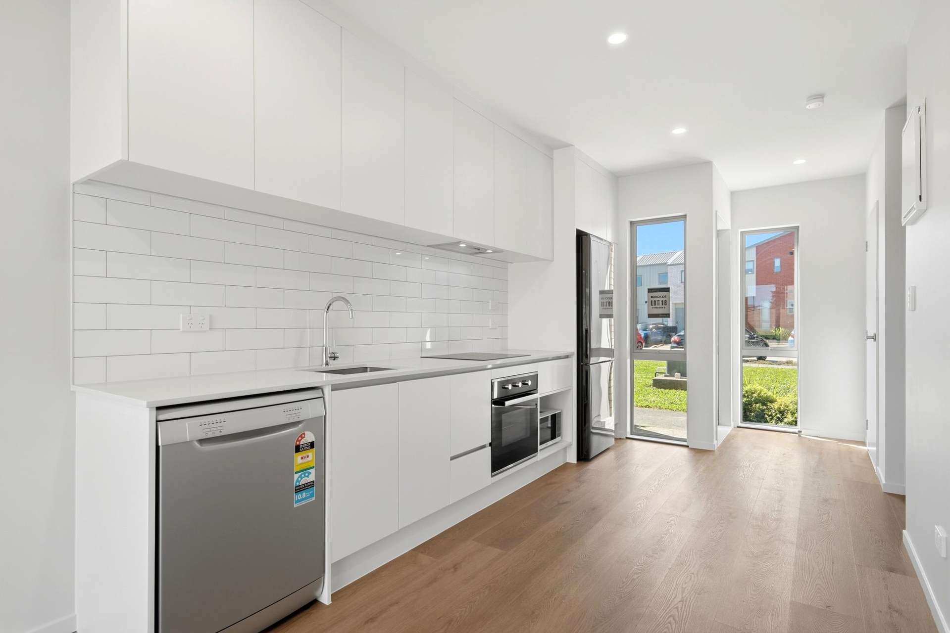 29 Te Ara Wai Mangere East_0