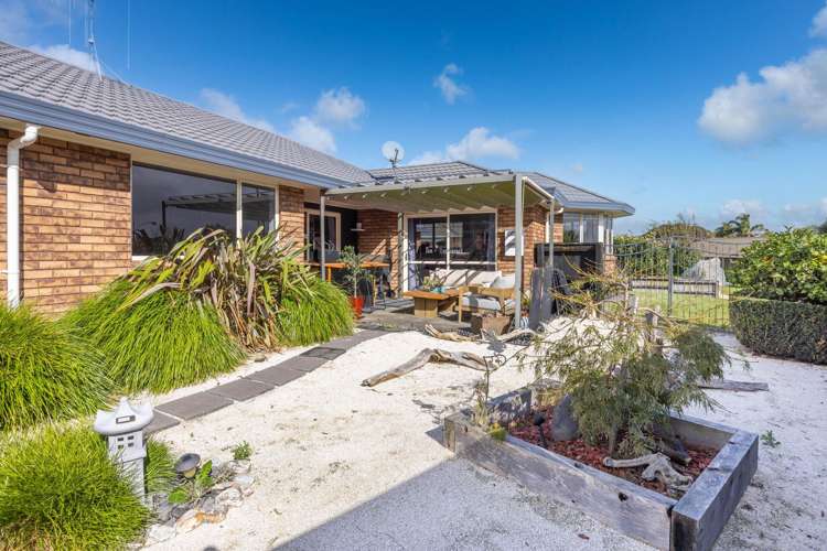 12 Flora Way Rototuna_4