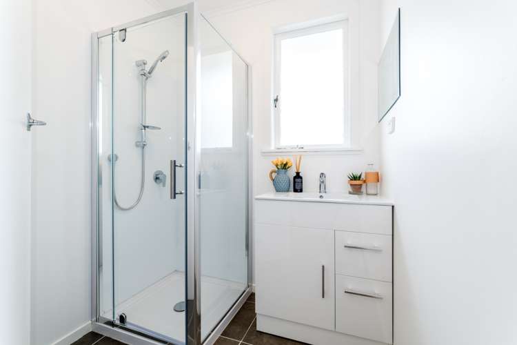 75 Selwyn Crescent Forrest Hill_13