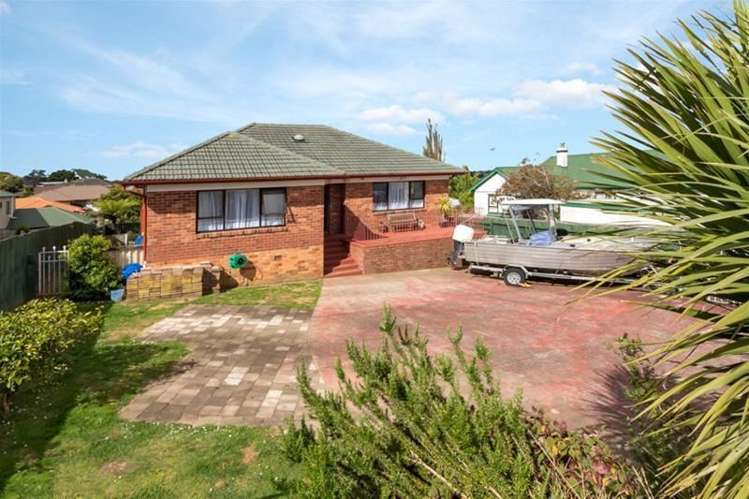 1/16 Vincent Street Howick_15