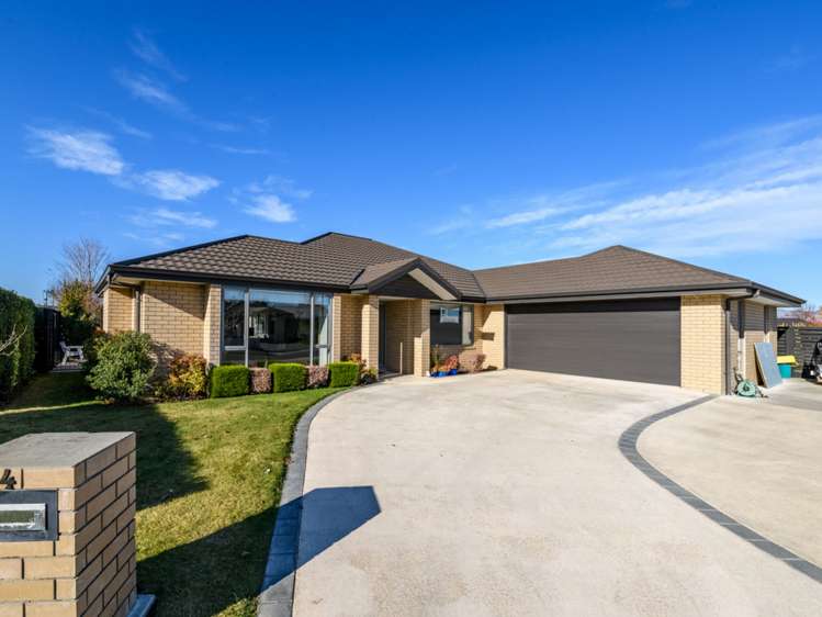 4 Balmoral Mews Springlands_28