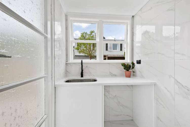 1/11 Tonkin Drive Sunnynook_10