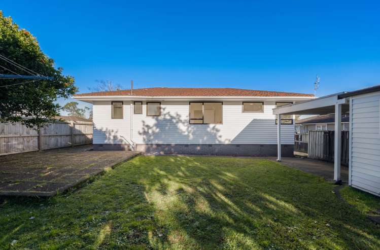6 Rainbow Place Wattle Downs_19