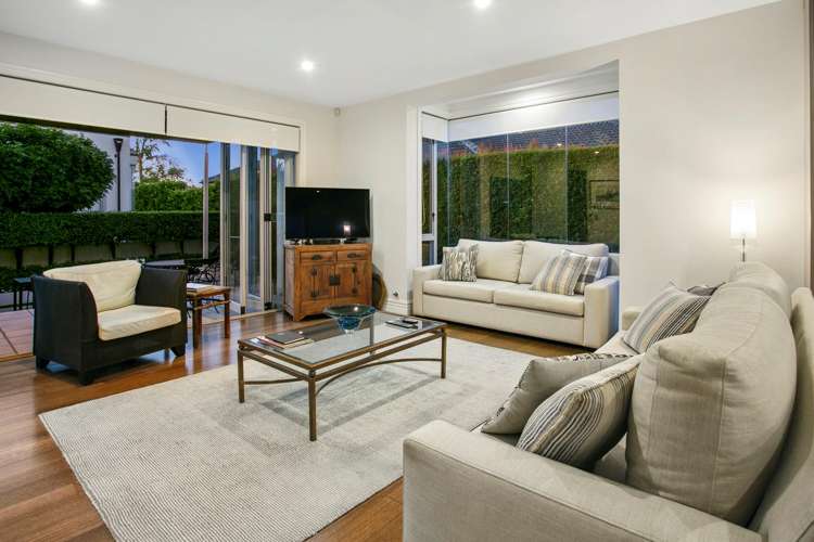 6/7 Killarney Street Takapuna_13