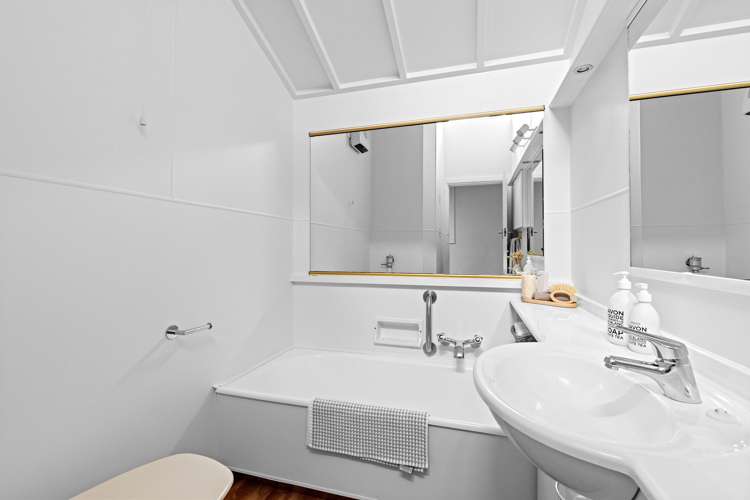 55A Aorangi Road Bryndwr_13