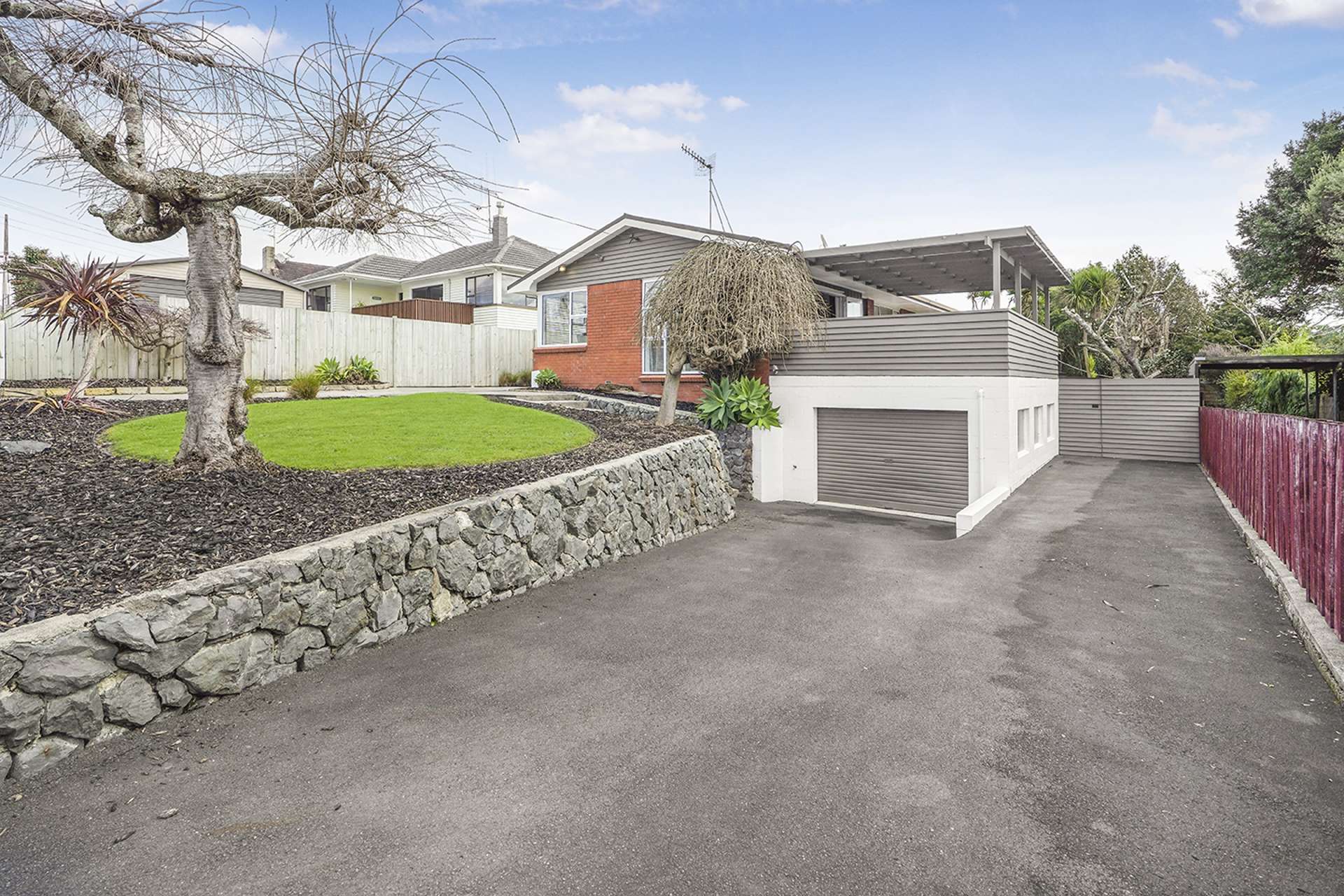 37 Thomson Avenue Dinsdale_0