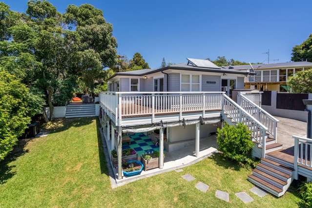 8 Castleton Street Birkdale_1