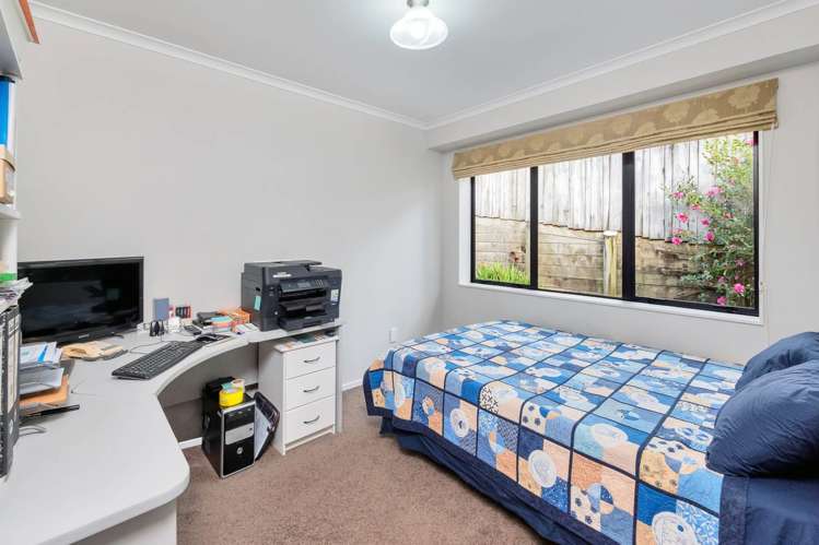 1 Lazurite Drive Westgate_17