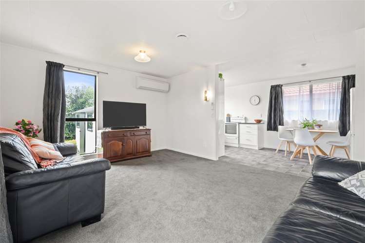 2/4 Armilla Lane Hei Hei_2