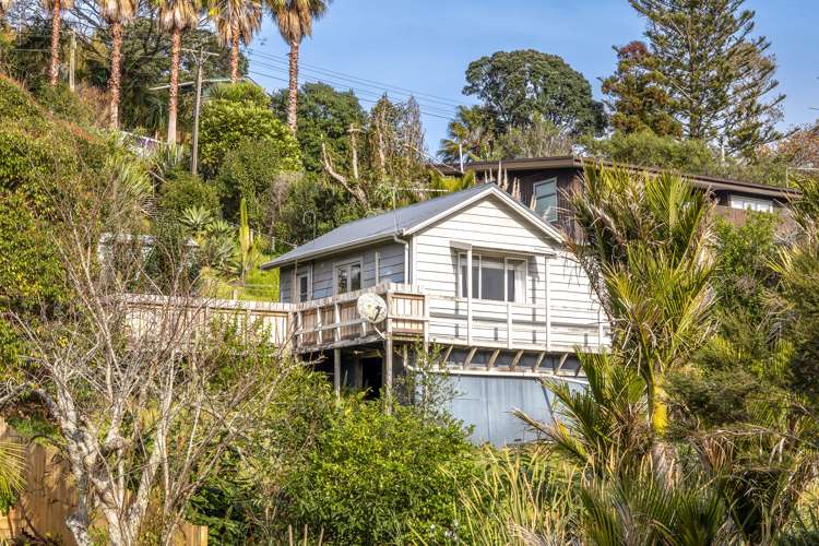 29 Ocean Road Surfdale_16