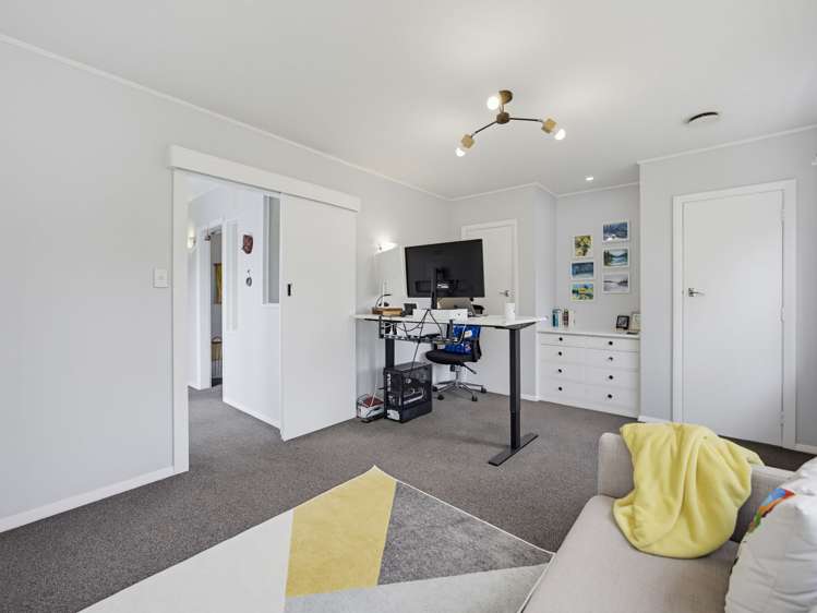 2 Magdalen Street Tawa_13