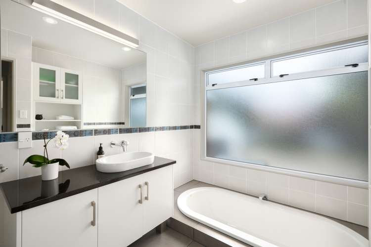 7 Papaunahi Road Bowentown_21